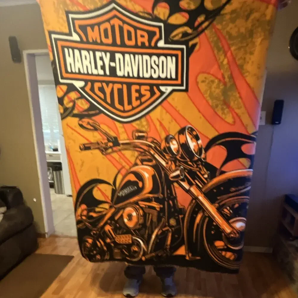 Harley-Davidson Motorcycles Graphic Print Multicolor Throw Blanket, 1pc 47 x 65